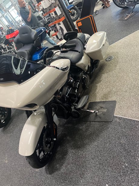 mysteryman sexy model pictures