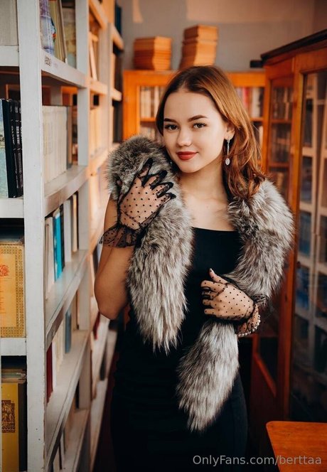 kaya dark erotic model gallery