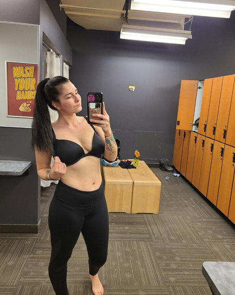 magentarose official hd actress pic