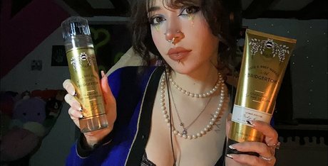 Floda ASMR star galleries