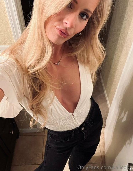 pregnant threesome onlyfans hot sexy gallery