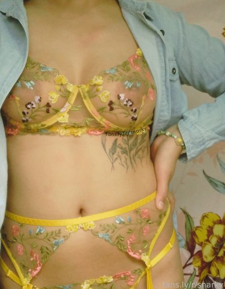 Shessnarky hd pornstar pictures