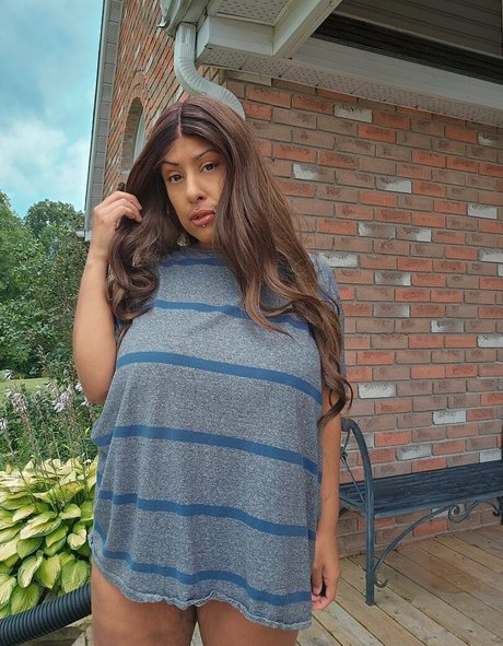 marissafrost top model images