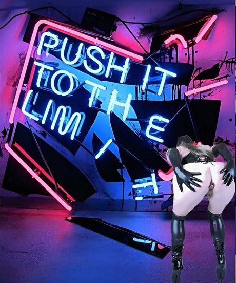 ilovetina2 hot actress pics