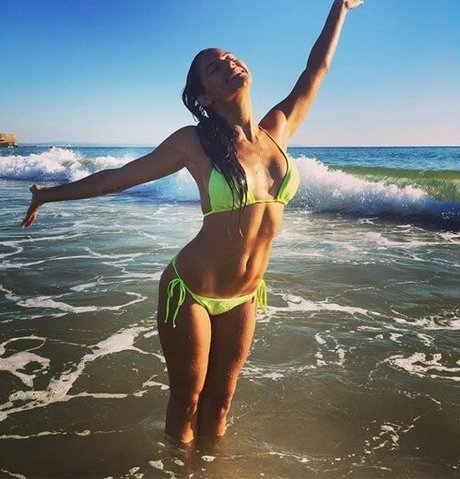 Joana Alvarenga pornstar hot pictures