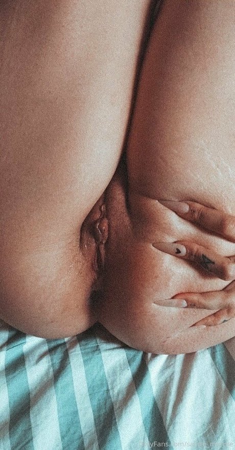 sainte marnie beautiful actress gallery