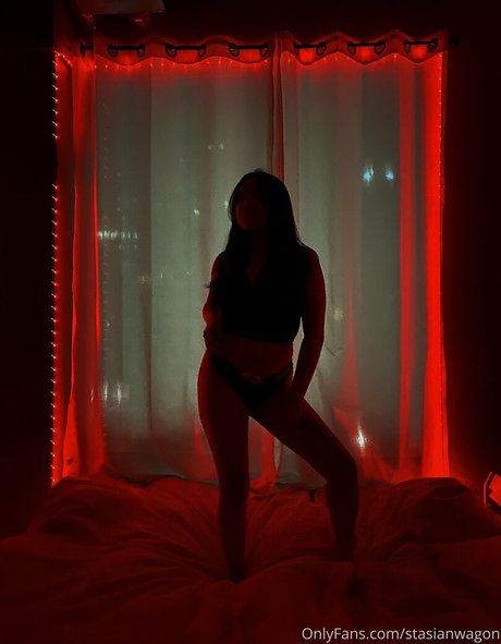 Stasianwagon perfect star photo