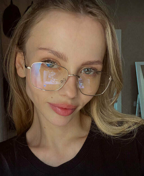 lust nana nude actress img