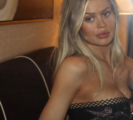 Natalie Ganzhorn model erotic pics