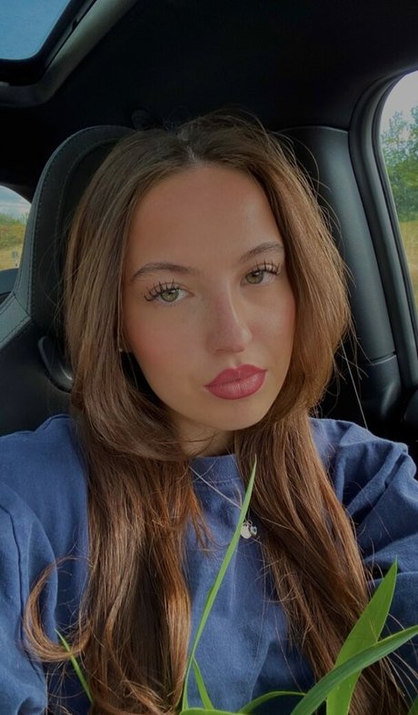 pretty pussy onlyfans art naked archive