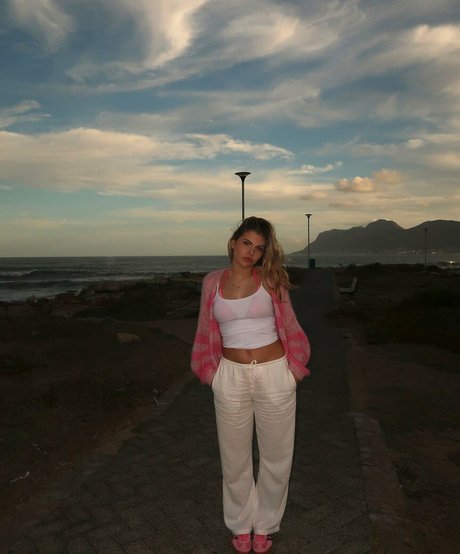 asian tranny onlyfans hot xxx picture