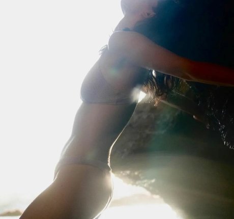 mcshnizzle sexy model picture