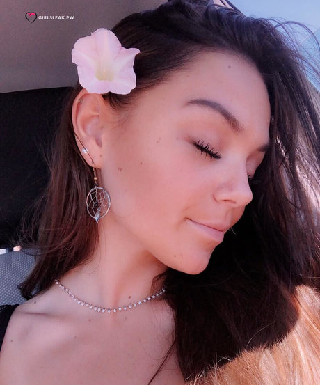 Clare Temerowski nice star picture