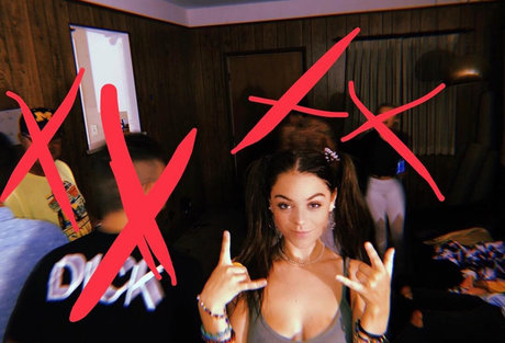 Clare Temerowski porn model photos