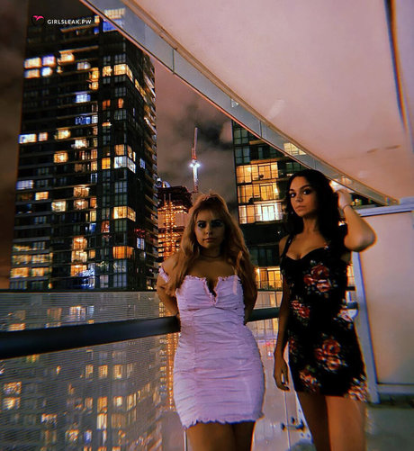 Clare Temerowski model hd image