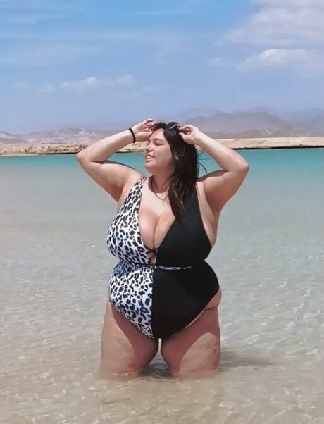 Laura Chiaramonte nudes pornstar pic