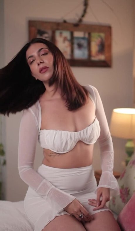 Palak Purswani nudes model picture