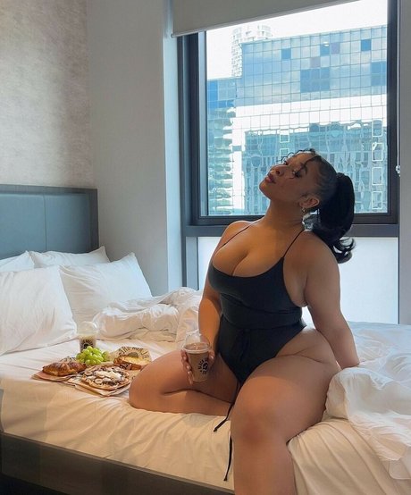 amielatisha perfect model gallery