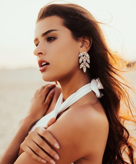 lolalourdes high quality star photo