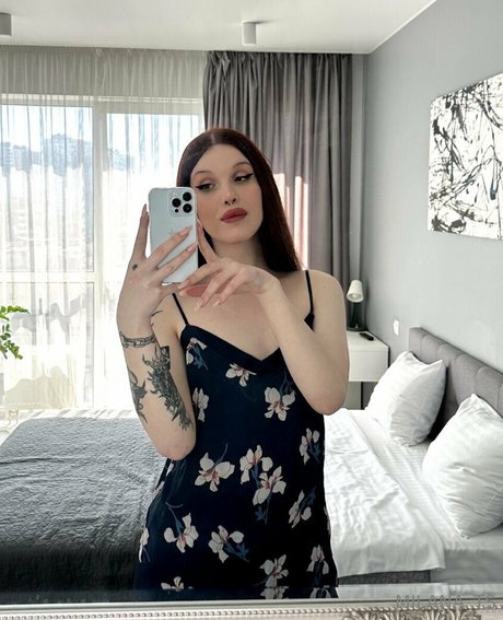 milana ts model hd pic