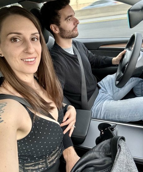 nakednectar pornographic model pics