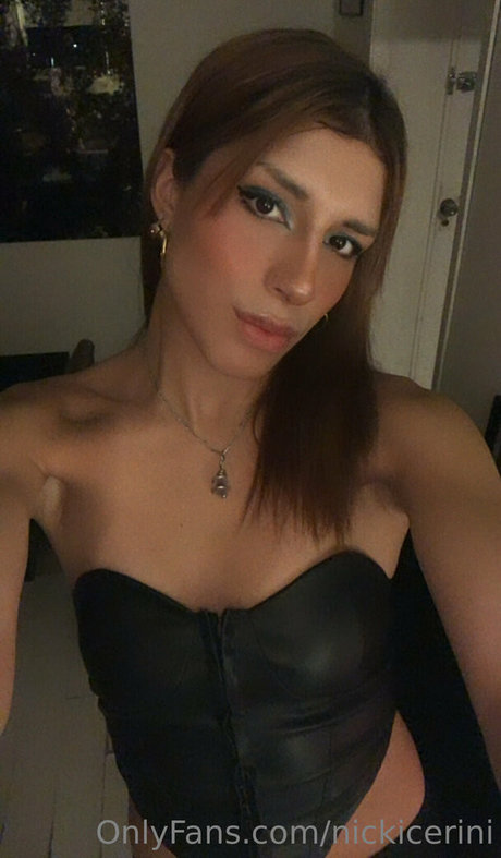 nickycerini star pretty picture