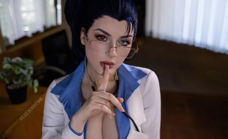 Liz Joestar top star photos