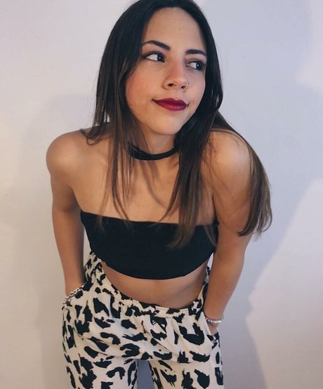 amateur pegging onlyfans top photo