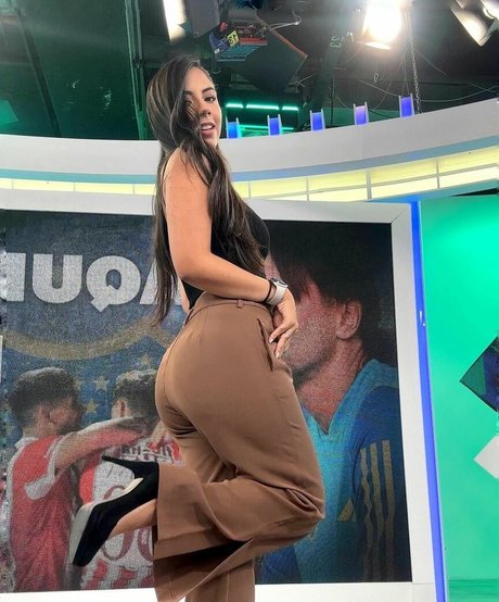 Valentina Kavata exclusive model picture