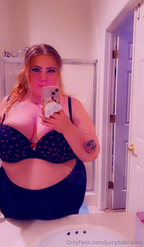 hairy vagina onlyfans erotic gallery