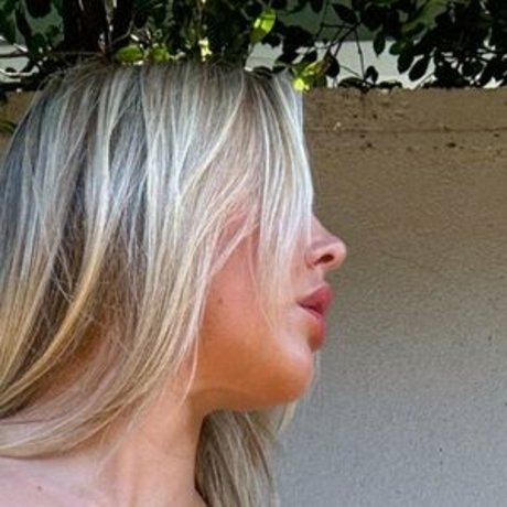 tegsxrr art actress photos