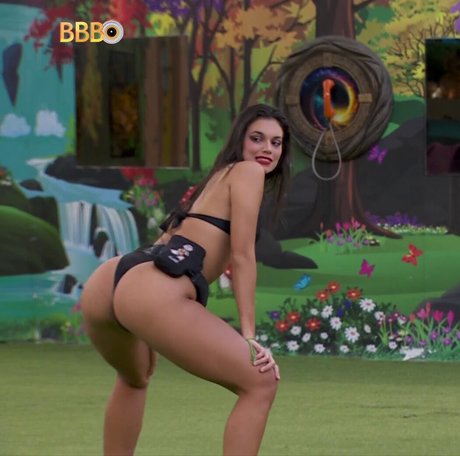 Alane Dias high quality actress galleries