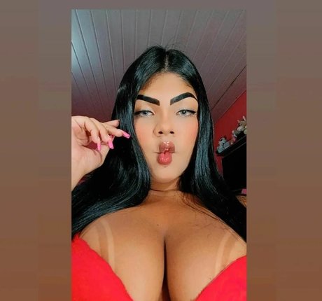 amanda wallker6 hot actress img