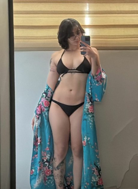 pricila rc beautiful model picture