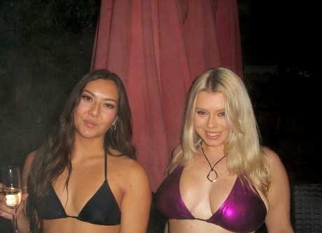 Sarah Anne Hooper model sex pic