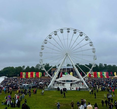 Sarah Anne Hooper model hot images