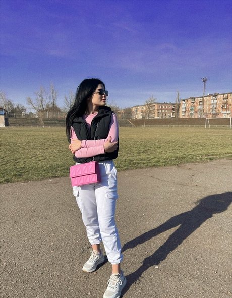 inspirekaya pretty actress photo