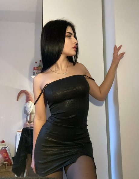 inspirekaya model nude pic