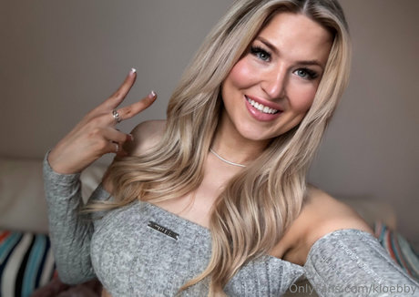 kloebby pornstar nice photo