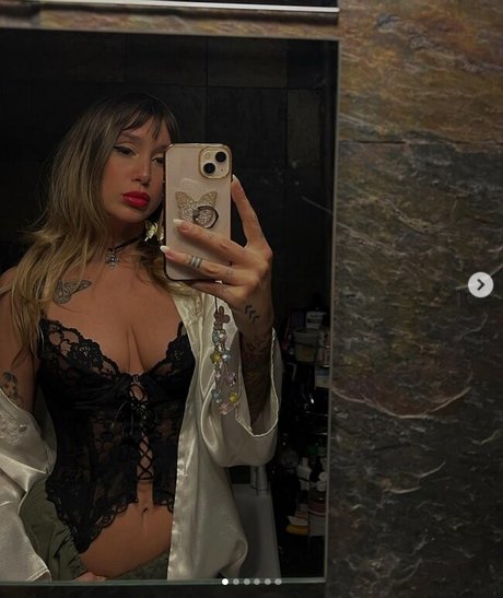 unitedstatesofmesh naked model pics