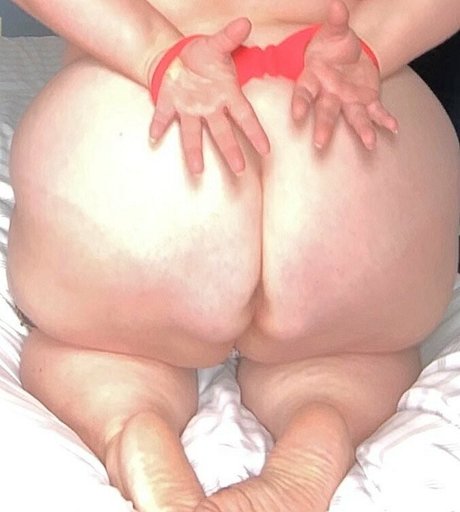 misssoftnsweet model free picture