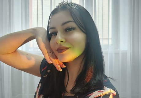 asian tranny onlyfans beautiful picture