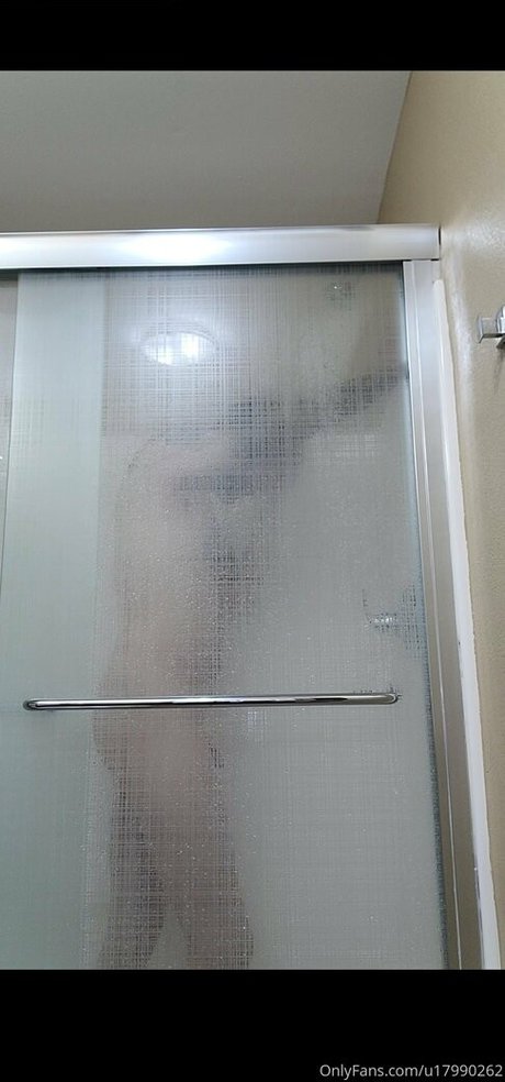 milf yoga onlyfans hot image