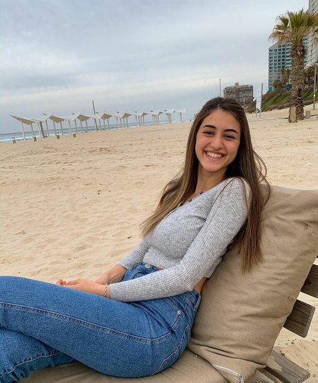 lotem passal model xxx galleries