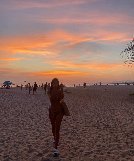 lotem passal naked star images