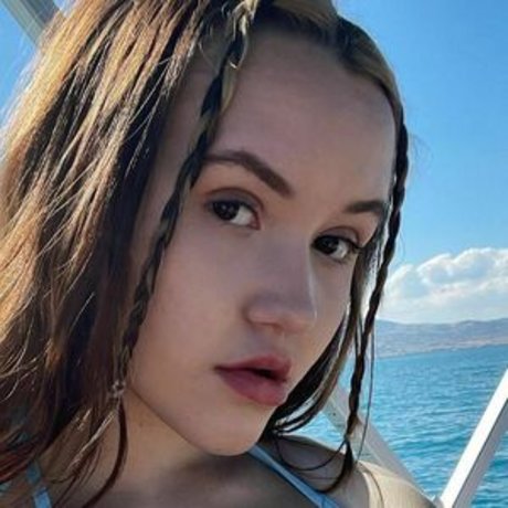 teen blowjob onlyfans beautiful photo