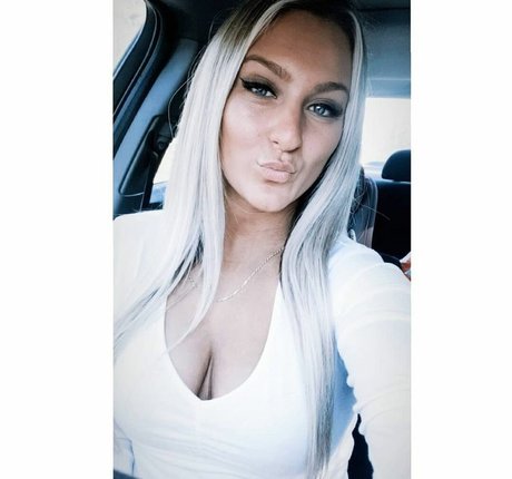 Destiny Marie erotic model gallery