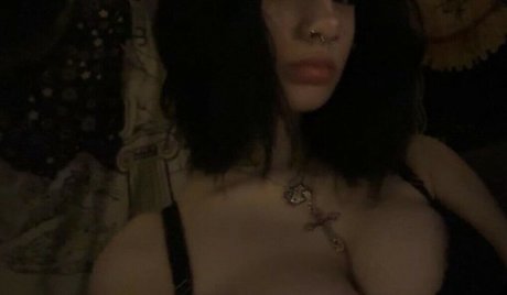 milkichan pornstar nude img