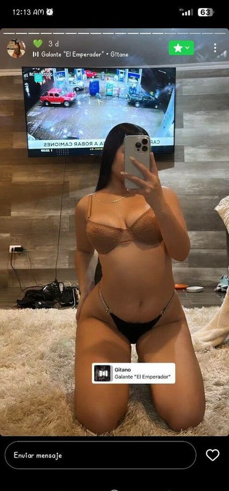 Carolina Constanza naked star images