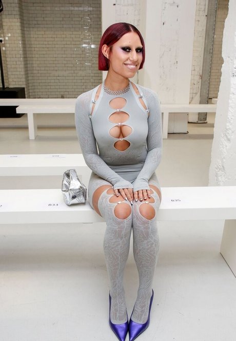 Raye erotic star images